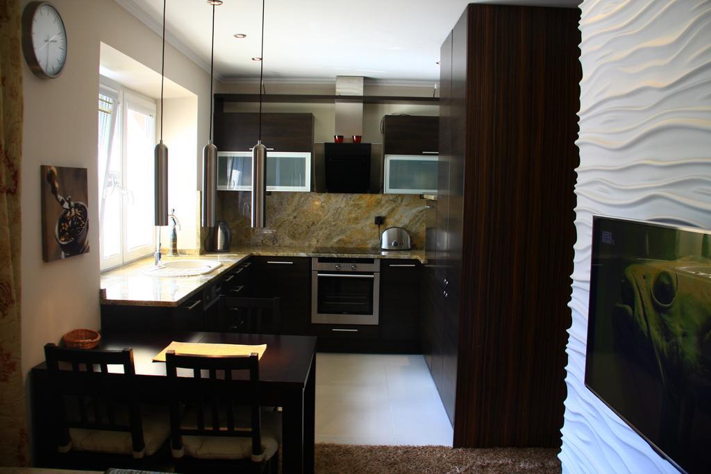 Old Muranow Apartment By Warsawresidence Group Екстер'єр фото