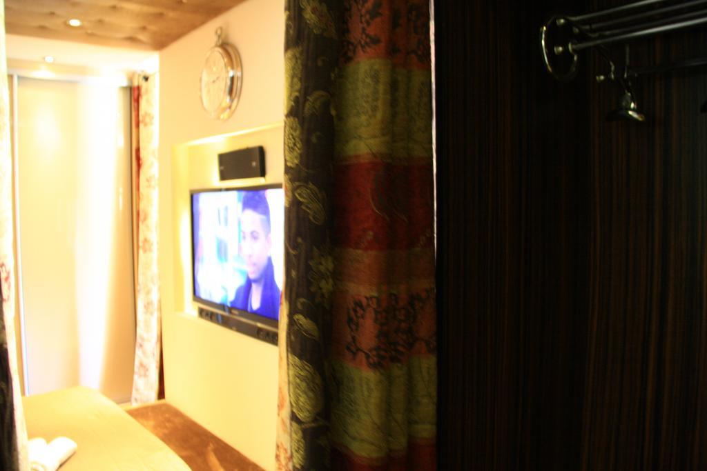 Old Muranow Apartment By Warsawresidence Group Екстер'єр фото