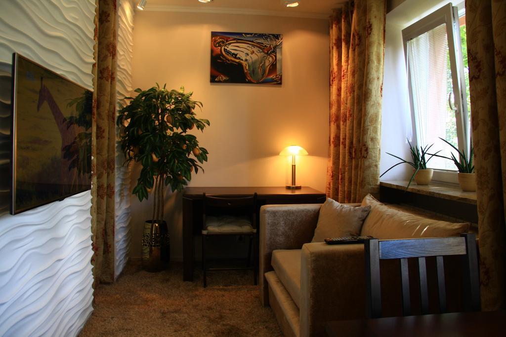 Old Muranow Apartment By Warsawresidence Group Екстер'єр фото