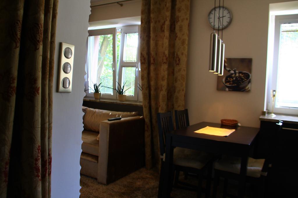 Old Muranow Apartment By Warsawresidence Group Екстер'єр фото