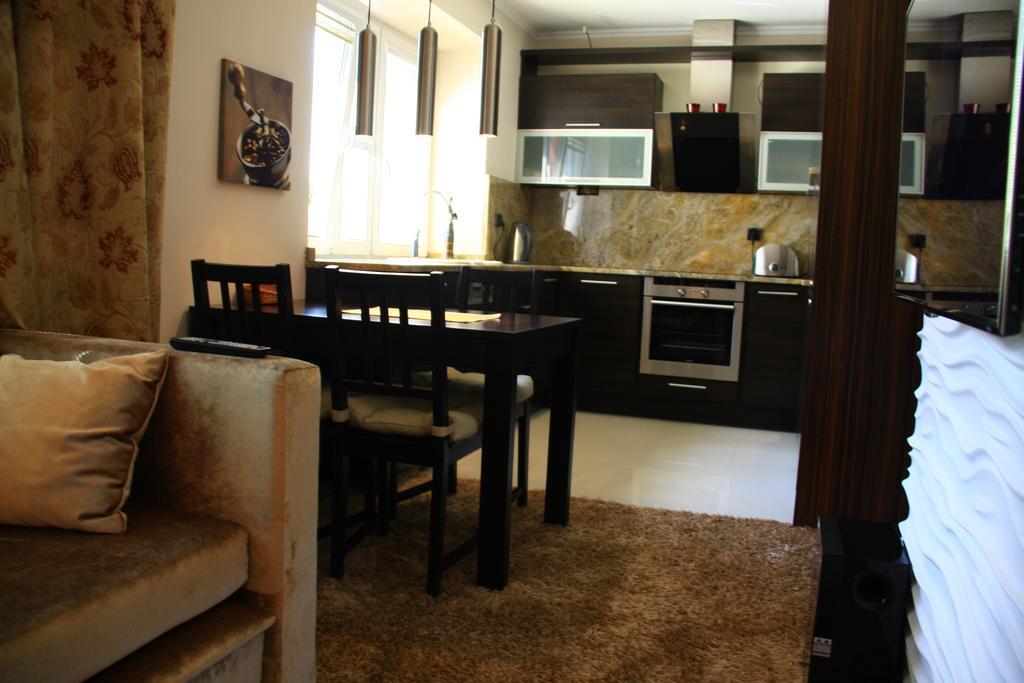 Old Muranow Apartment By Warsawresidence Group Екстер'єр фото
